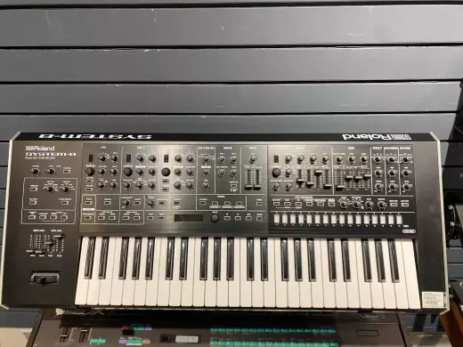 Roland SYSTEM-8